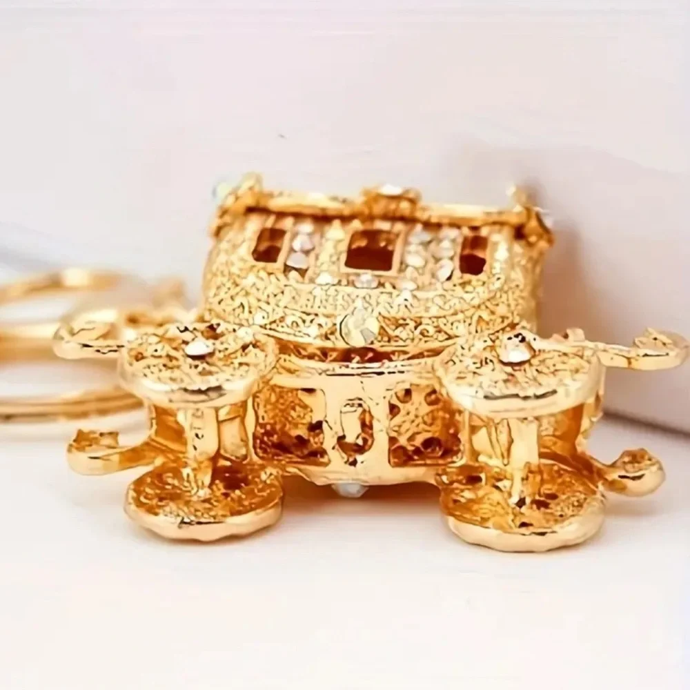 Elegant Gold Carriage Key Holder, NEW